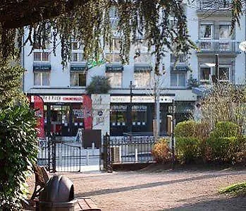 Hotel Hôtel Le Square Aurillac